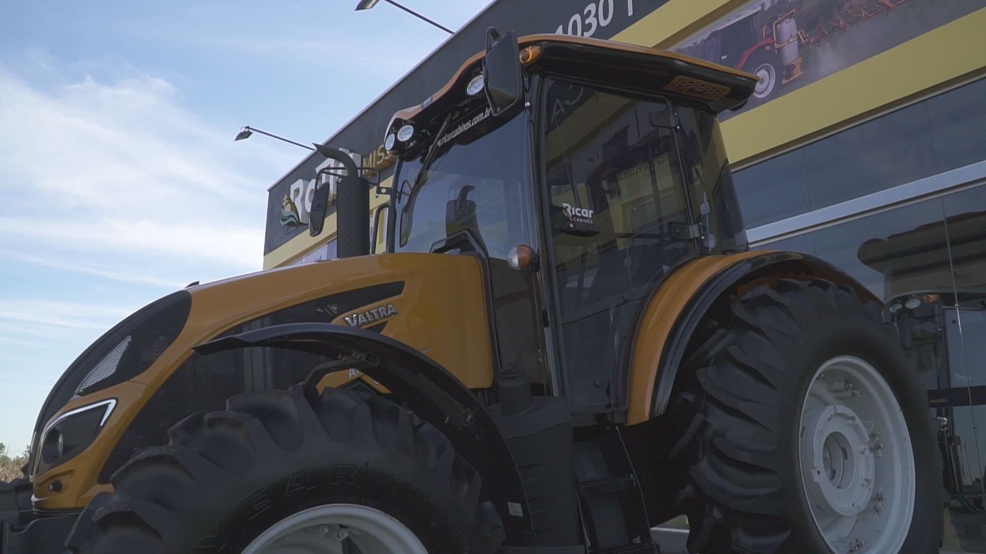 COMPRANDO O MAIOR TRATOR DA CASE, Farming Simulator 19