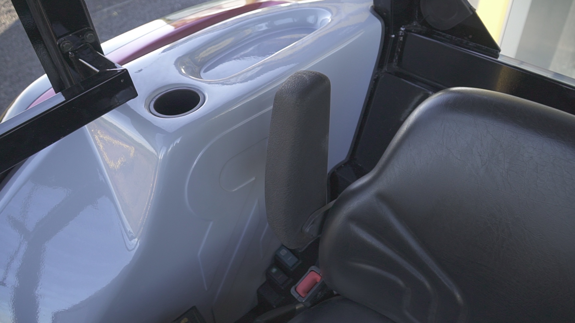 Trator-Massey-interior-11