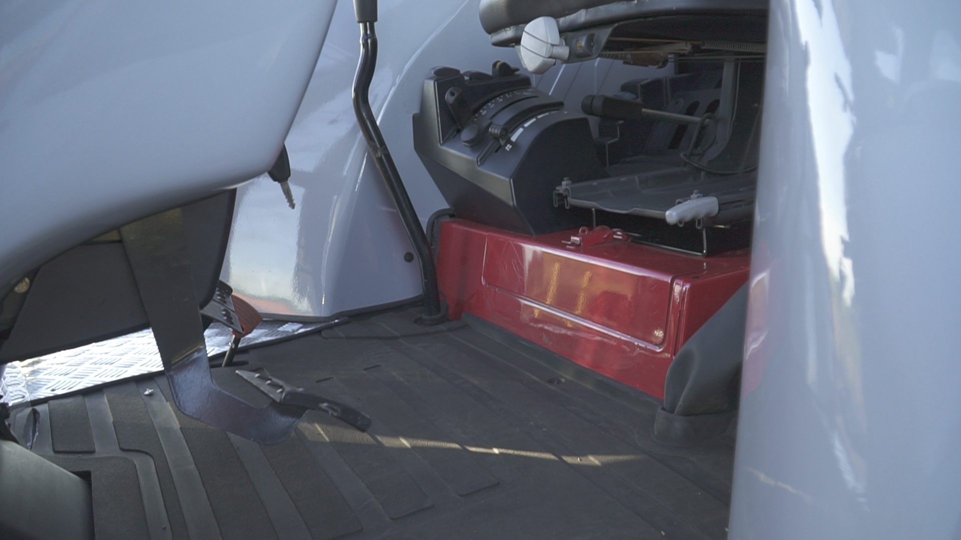 Trator-Massey-interior-13