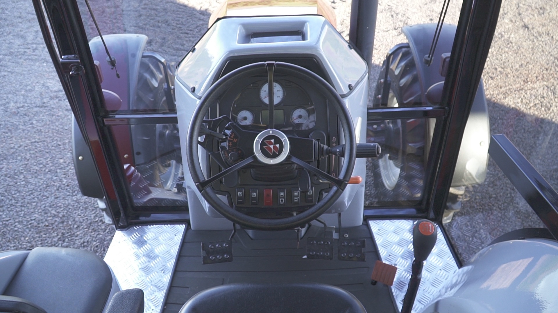 Trator-Massey-interior-6